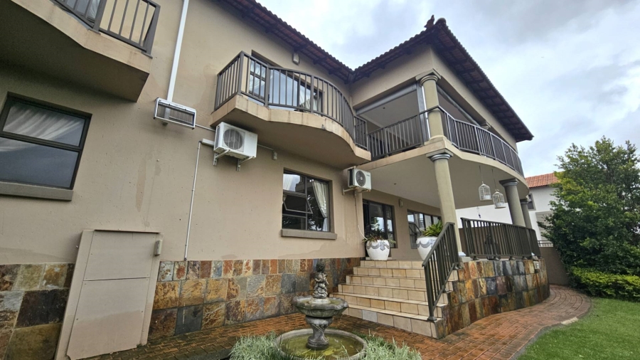 4 Bedroom Property for Sale in Birdwood Estate North West